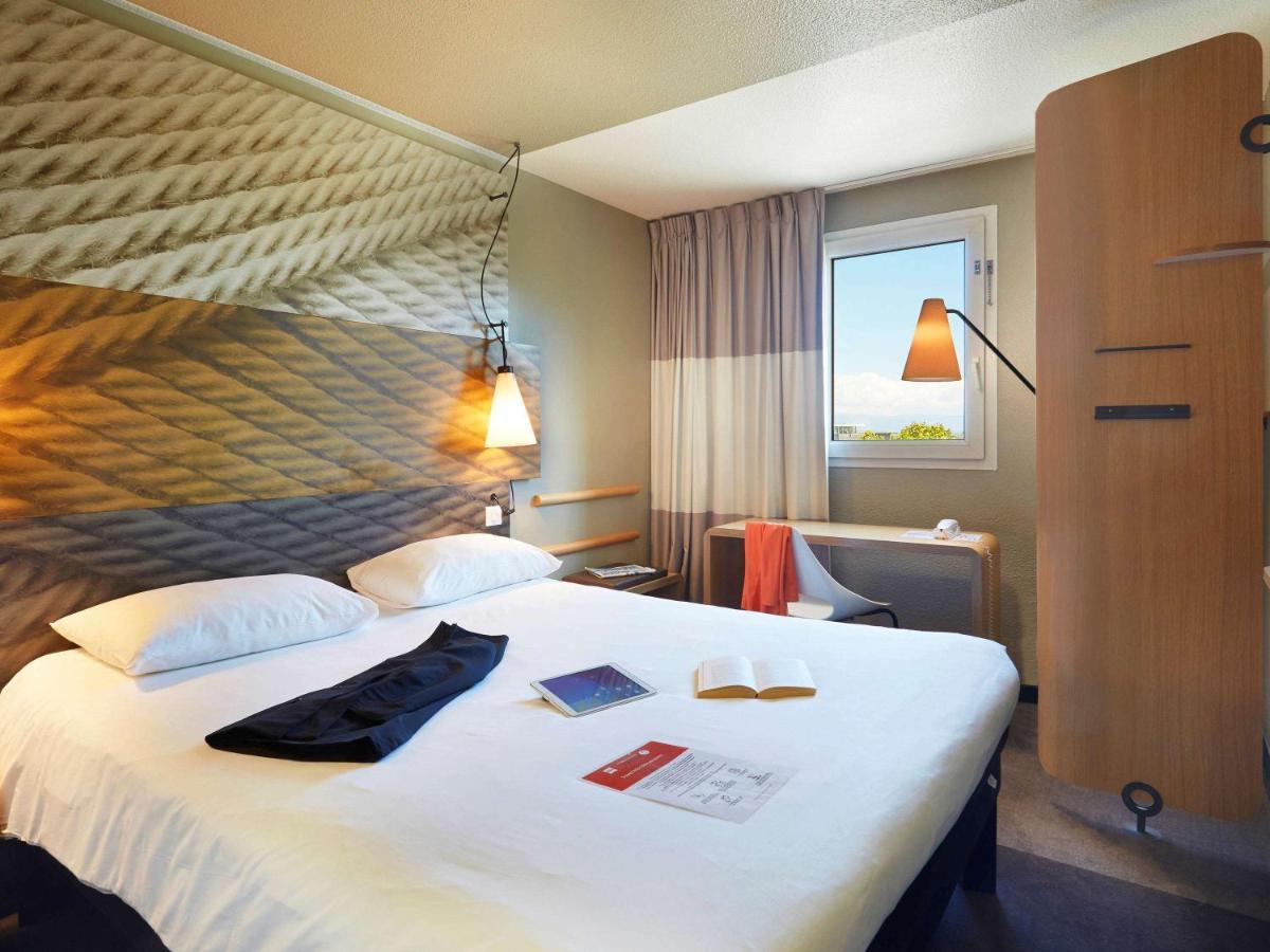 Ibis Archamps Porte De Geneve エクステリア 写真