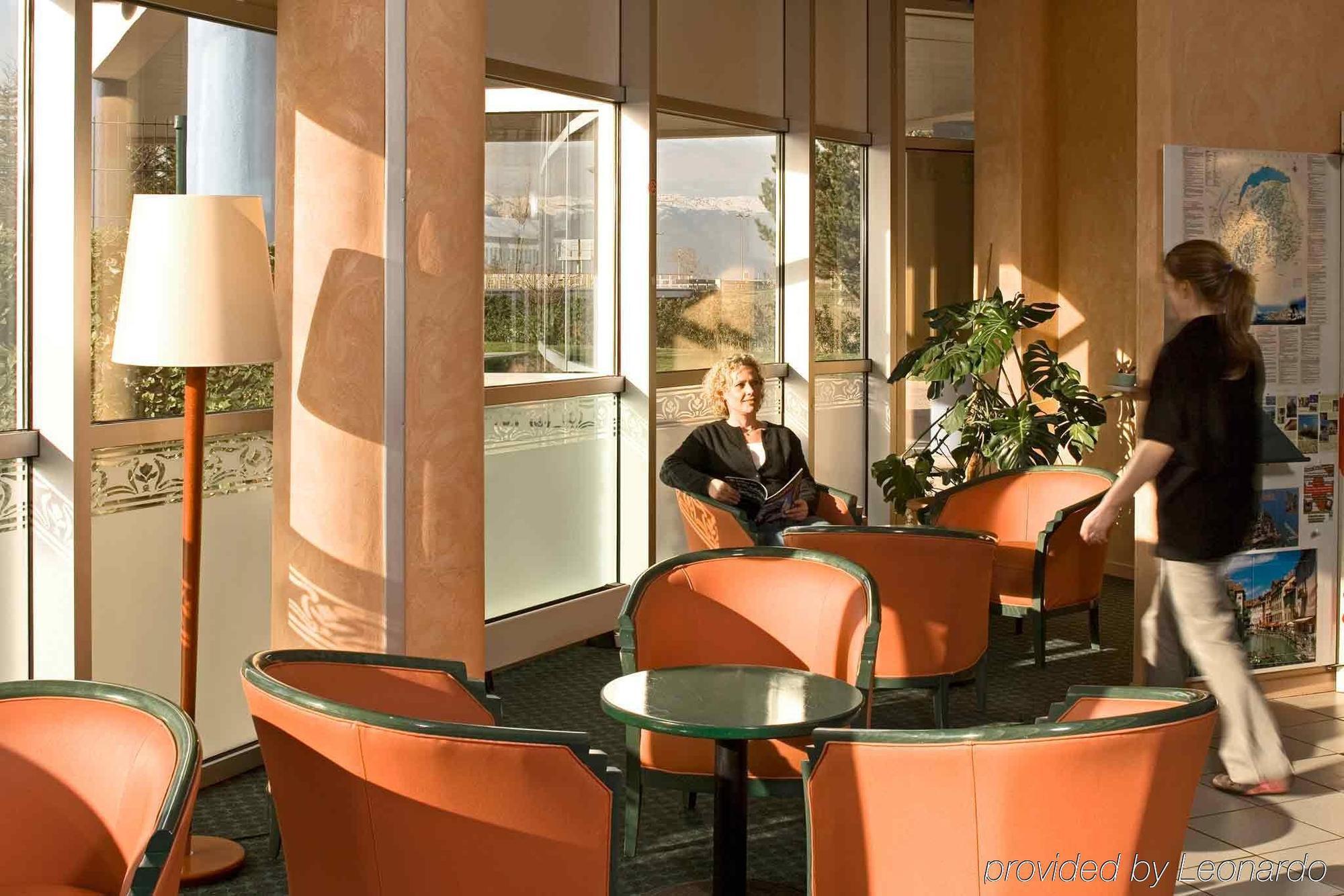 Ibis Archamps Porte De Geneve エクステリア 写真