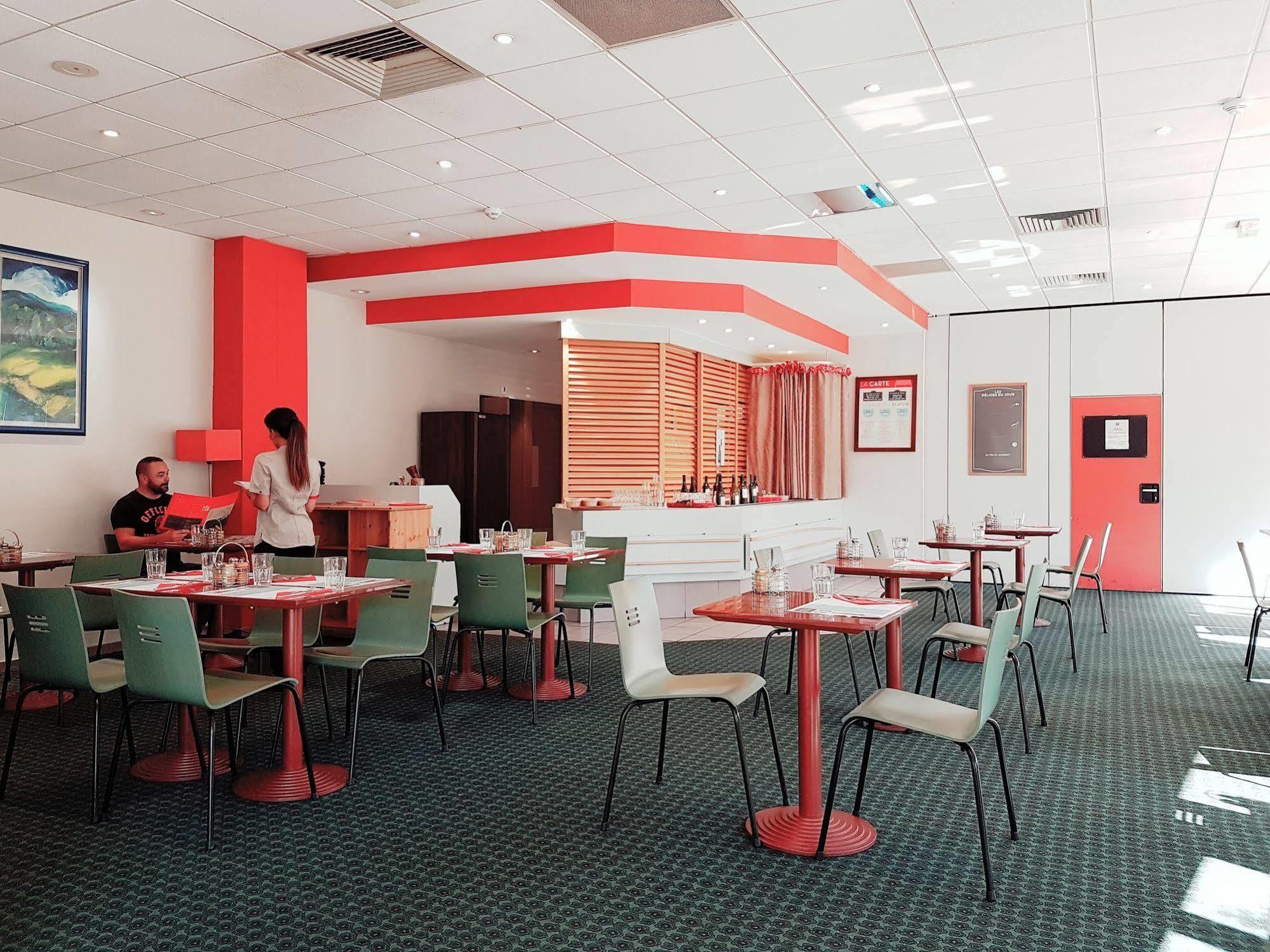 Ibis Archamps Porte De Geneve エクステリア 写真